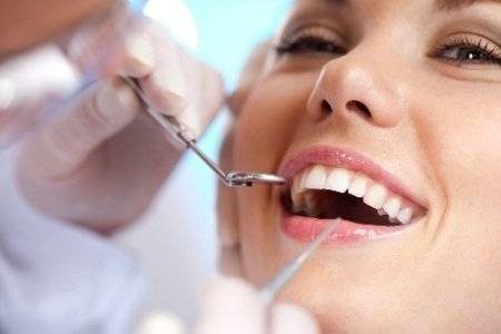 Удаление и лечение зубов во время беременности и их особенности